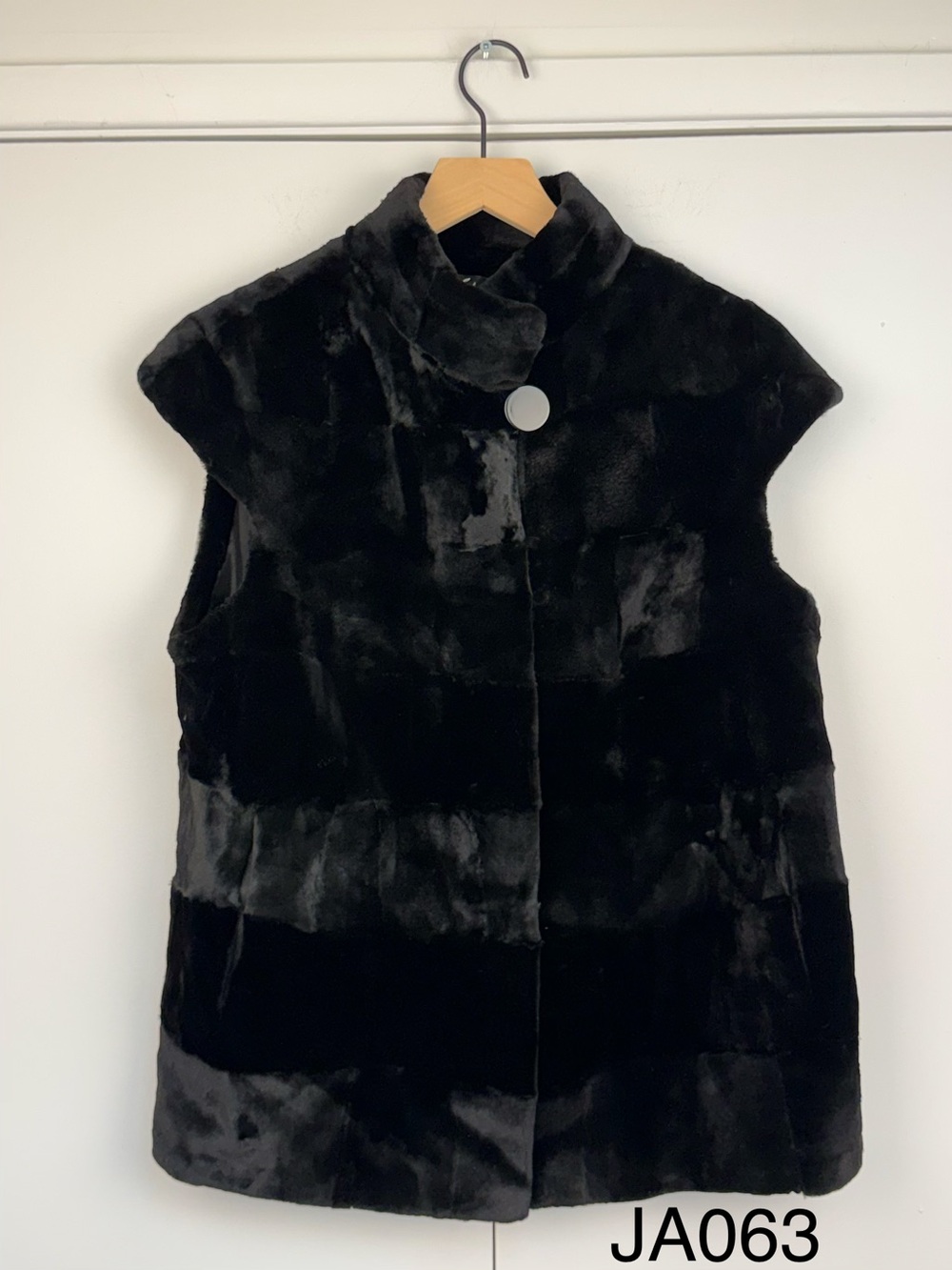 B.G.S. Furs Black Sheared Mink Vest Size L